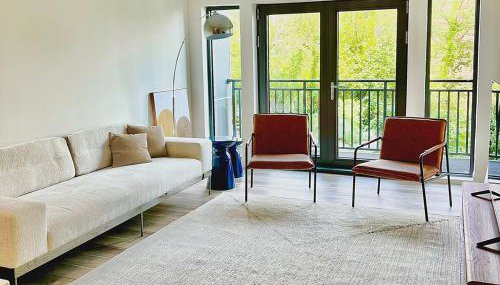 Modern Furnished Apartment in Heart of Quincy - Foto 2