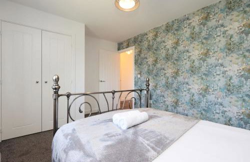 Contractor 4 Bed 2 BA 5 mins to Airport & Barry With Parking - Foto 56