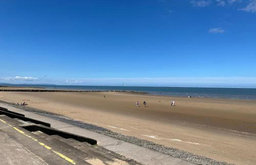 Dog Friendly Lovely Caravan by Beach Prestatyn N Wales 6 Berth Read full Host details before booking Mon in to Fri out Fri in to Mon out Mon to Mon Fri to Fri ONLY - Foto 22