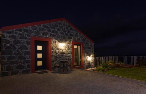 Endless Blue House - Photo 34