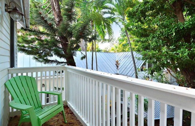 Tranquility by Avantstay Close to Duval St w/ BBQ & Shared Pool - Foto 22