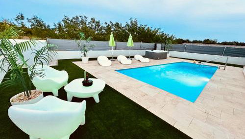 New exclusive apartment Green Horizon with garden, hot tub and private pool near the sea - Foto 2
