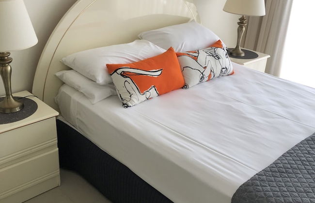 Surfers Century Oceanside Apartments - Foto 13