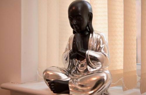 Modern house in City Centre with private parking and gated property - Foto 33