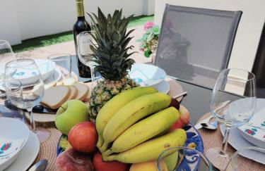 HAPPY HOLIDAYS - Photo 6