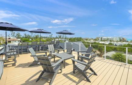 Maritime Manor - Foto 80