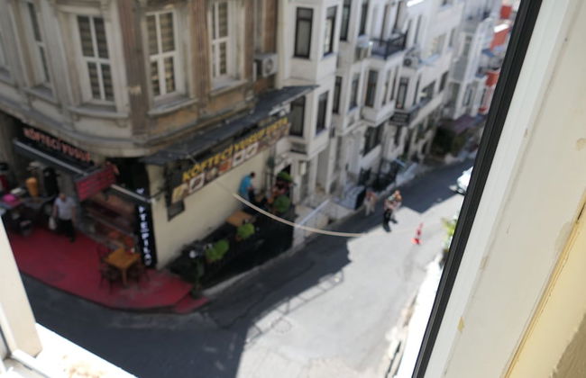 Taksim Stella Suites - Photo 59
