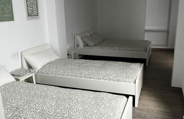 Gran casa cerca de la playa con 3 dormitorios en Pedregalejo - Photo 58