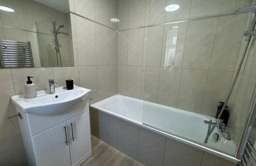 Chalkwell Aparthotel Short & Long Stays Welcome, Leisure , Relocation , Business Stays , Contractors - Photo 59