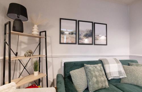 WEST VIEW COTTAGE - Charming Wensley Cottage in the Heart of Peaks - Photo 10