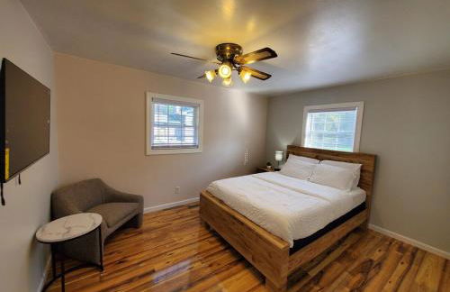 Quiet 3BR 2BA Near Mall, Shopping Centers, and I-94 - Foto 11