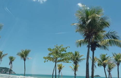 Casa Guarujá Esquina com Beira mar com Piscina grande na Enseada Pé na areia 50 metros - Foto 21