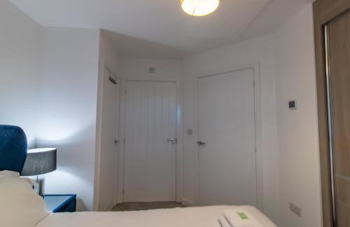 Charming Coastal Retreat - 1-Bedroom Flat in Blyth - Pass the Keys - Foto 19