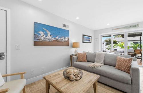 Stunning Beach Home - large patio, parking, ac & dog friendly! - Foto 65