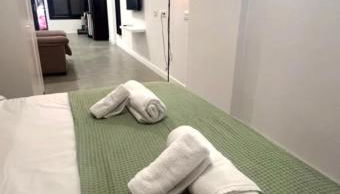 ZONA LUXURY 2 a 5 min de la ESTACIÓN DE TREN Y BUS MARÍA ZAMBRANO - Foto 4