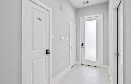 Smart 3BR Home Luxe Decor Bluetooth Audio - Foto 8