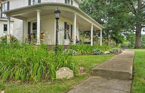 Renovated Farmhouse w Mountain Views and Fire Pit - Foto 38