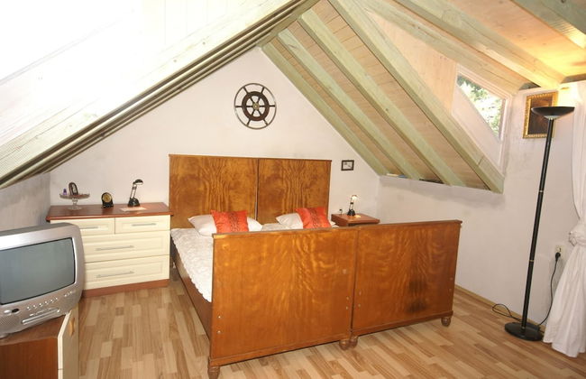 Traditional House With two Apartments - Foto 2
