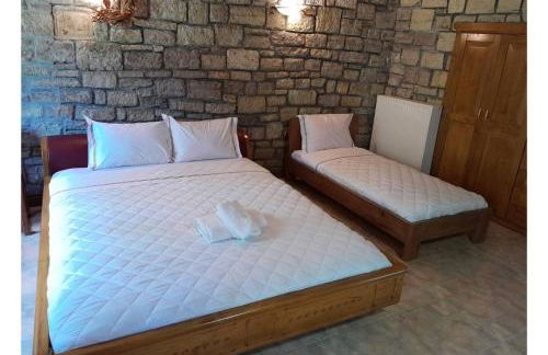 Tsarouxi village 2 - Photo 6