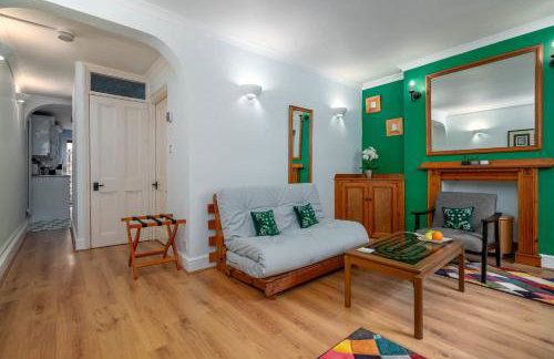 Fantastic 1 bedroom apartment with private patio - Foto 9