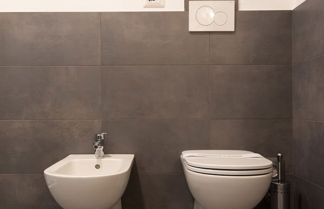 Urban House Carducci - Apartments - Photo 37