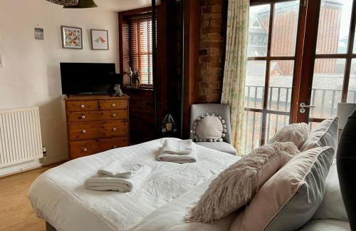 2 Bed Duplex Penthouse Apartment by Mathew Street Sleeps 6 - Foto 24