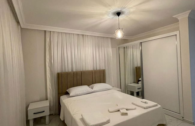 Inviting 4-bed Villa Lina With lux Pool - Photo 2