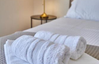 Luxury Maisonette with Pool - Foto 14