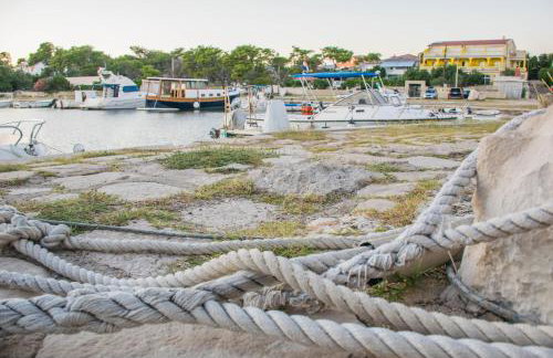 Apartment Rino, only 30m from the sea - Foto 48