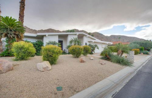 55 and Indian Wells Retreat Private Pool and Spa! - Foto 43