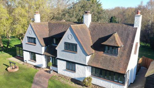 Warren Lodge - Photo 1