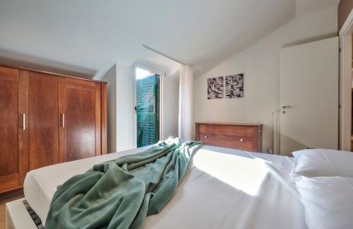 Luxury 100mq with private terrace with lake view near Varenna - Foto 17