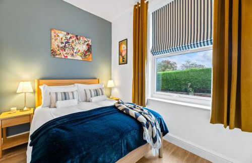 The Chester Nook - Handbridge Home with Parking - Photo 9