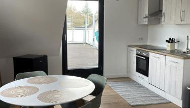 Wohnung mit großer Dachterrasse - Foto 2