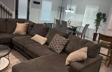 Modern new townhouse near Stone Mountain Sleeps 10 - Foto 13