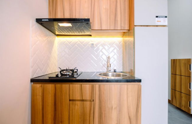 Best Homey and Comfort 2BR at Podomoro Golf View Apartment - Photo 12