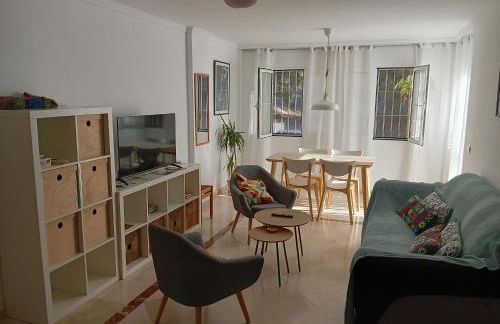 Piso Centrico 1.5km Playa con gran terraza +vistas - Foto 9