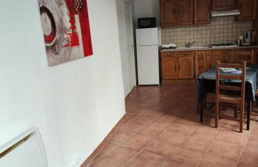 Apt capitale du Luberon appartement 3 chambres 4 lits clim - Foto 9