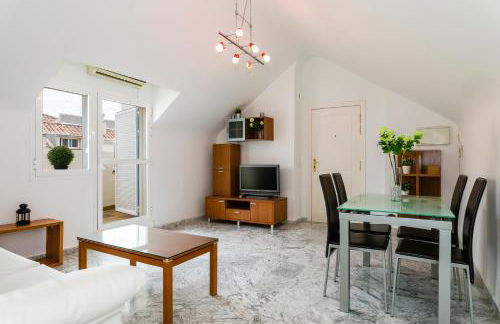 Real del Tivoli Two Rooms and Parking free - Foto 8