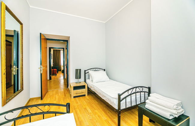 Azneft Garden Apartment - Foto 1