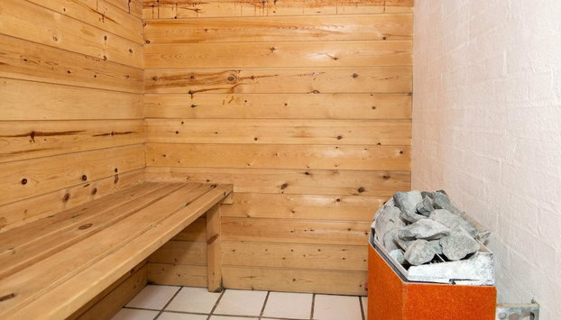 7 Person Holiday Home in Orsted - Foto 4, Sauna