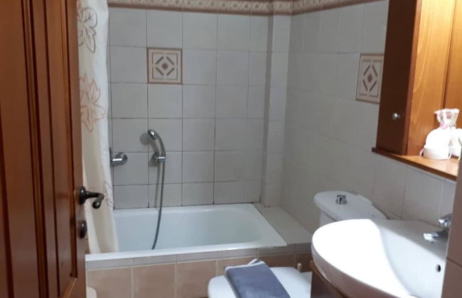 Antonia House - Photo 28