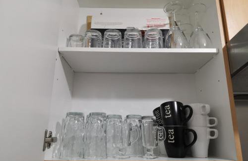 The Dakota - next to East Midlands Airport - Photo 33