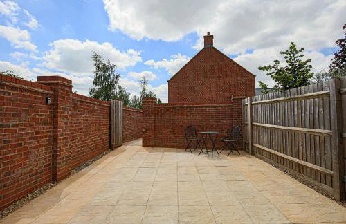 Premium 4 large double bed townhouse in Bicester, next to Bicester Village - Foto 31