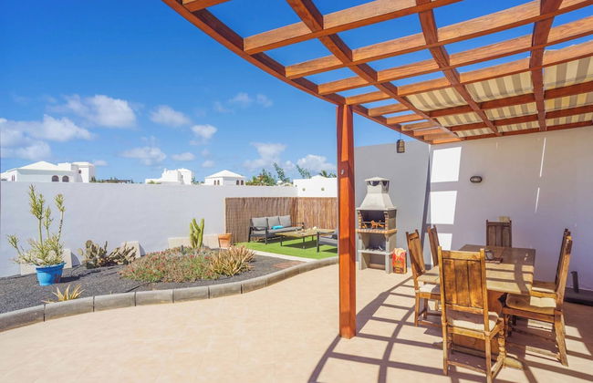 Villa Luar - Photo 4