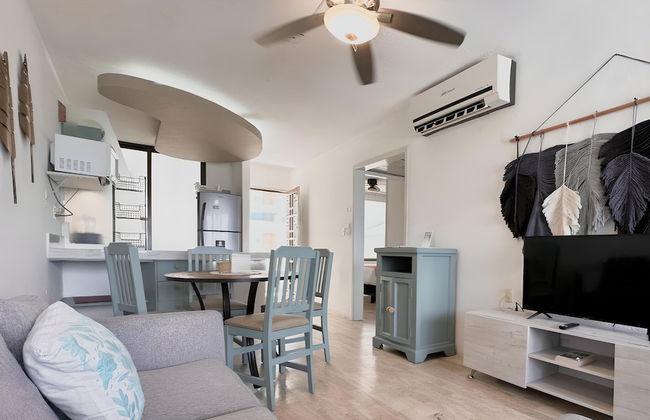 Beachfront and Ocean View Apartment - Photo 13