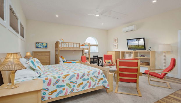 Jean's Dream - Photo 5, Room