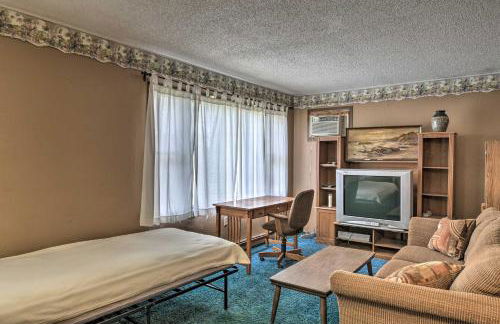 HighPlaines Haven - Great Hunting and Fishing! - Photo 5