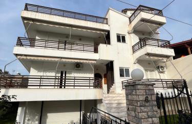 Zeus Beach Condo - Foto 1