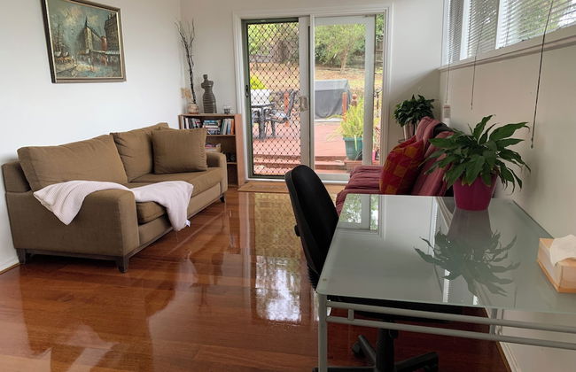 Eltham Retreat - Photo 23